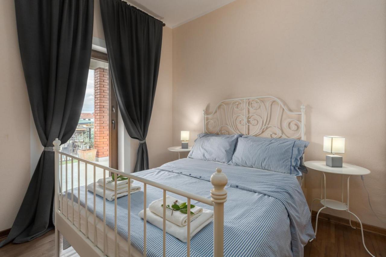 Apartments Zomzi Пореч Екстериор снимка
