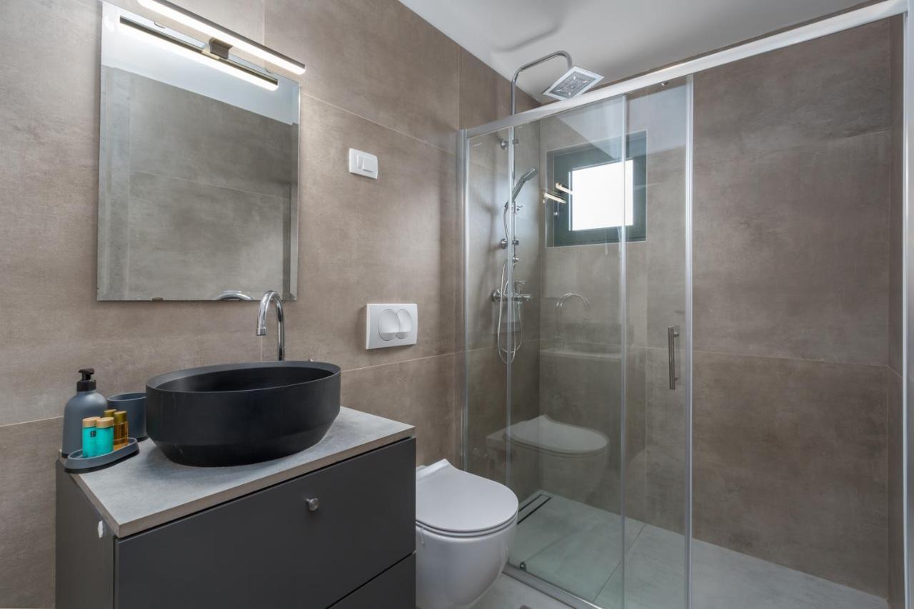 Apartments Zomzi Пореч Екстериор снимка